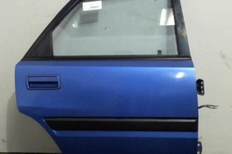 Porte arriere droit MAZDA 323 4 Photo n°1