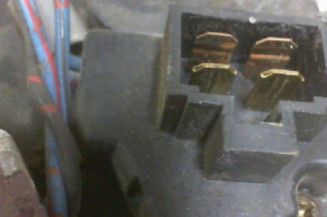 Moteur essuie glace avant MAZDA 323 4 Photo n°1