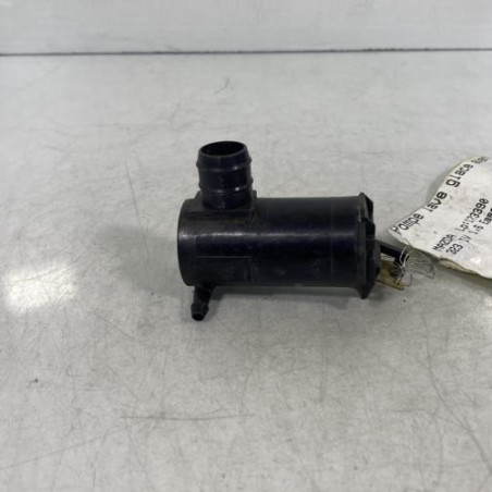 Pompe lave glace avant MAZDA 323 4