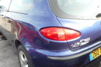 Bouton de warning ALFA ROMEO 147