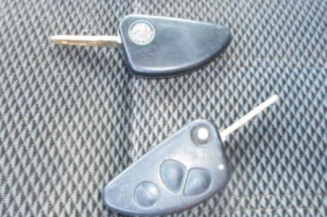 Bouton de warning ALFA ROMEO 147