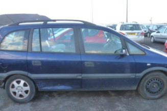Aile avant droit OPEL ZAFIRA A