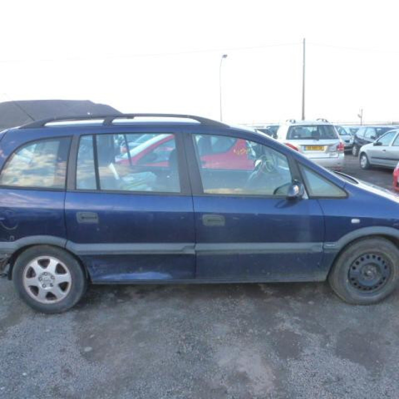 Aile avant droit OPEL ZAFIRA A Photo n°5