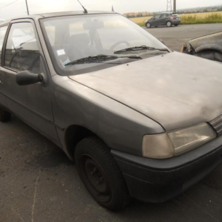Custode arriere gauche PEUGEOT 106