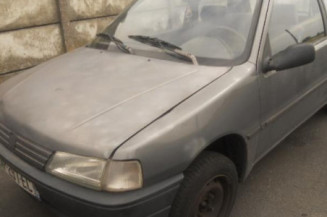 Optique avant secondaire gauche (feux)(clignotant) PEUGEOT 106