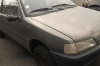 Optique avant secondaire gauche (feux)(clignotant) PEUGEOT 106