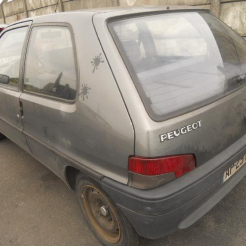 Optique avant secondaire gauche (feux)(clignotant) PEUGEOT 106 Photo n°6