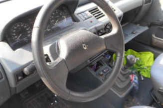 Poignee porte avant droit RENAULT CLIO 1