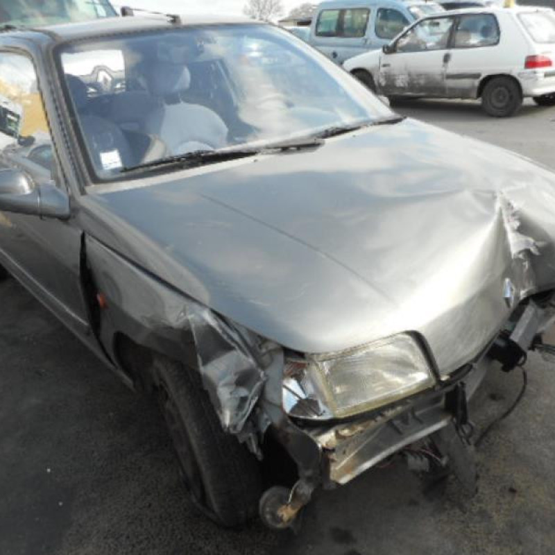 Leve vitre mecanique avant droit RENAULT CLIO 1 Photo n°4