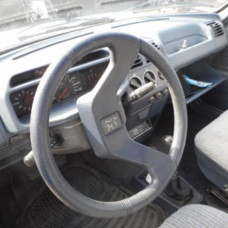 Custode arriere droit PEUGEOT 205