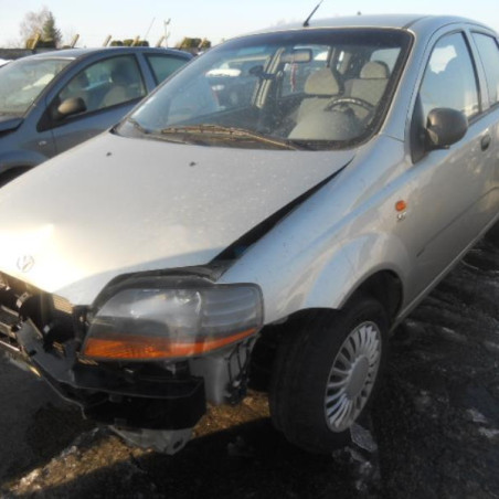 Vitre arriere gauche DAEWOO KALOS Photo n°1