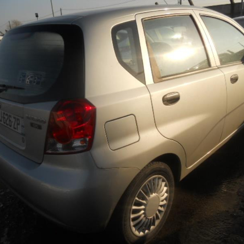 Vitre arriere gauche DAEWOO KALOS Photo n°3