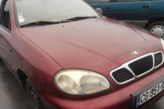 Pare choc avant DAEWOO LANOS