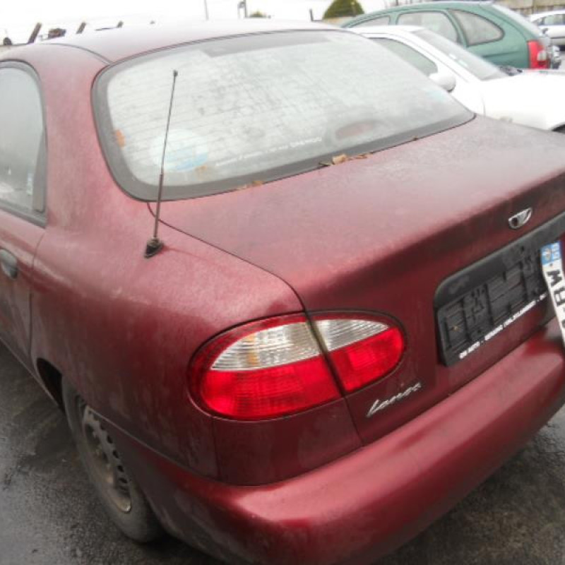 Pare choc avant DAEWOO LANOS Photo n°9