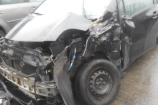Interrupteur de leve vitre avant droit TOYOTA YARIS 2