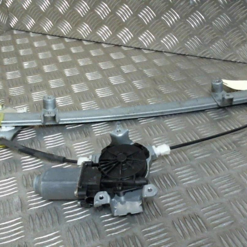 Leve vitre electrique avant droit NISSAN NOTE 1 Photo n°1