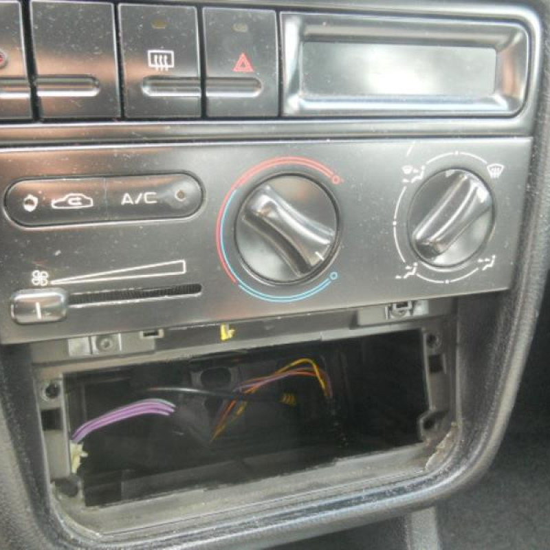 Serrure arriere droit PEUGEOT 406 Photo n°9