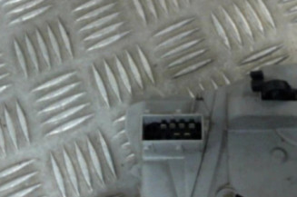 Serrure avant droit PEUGEOT 406
