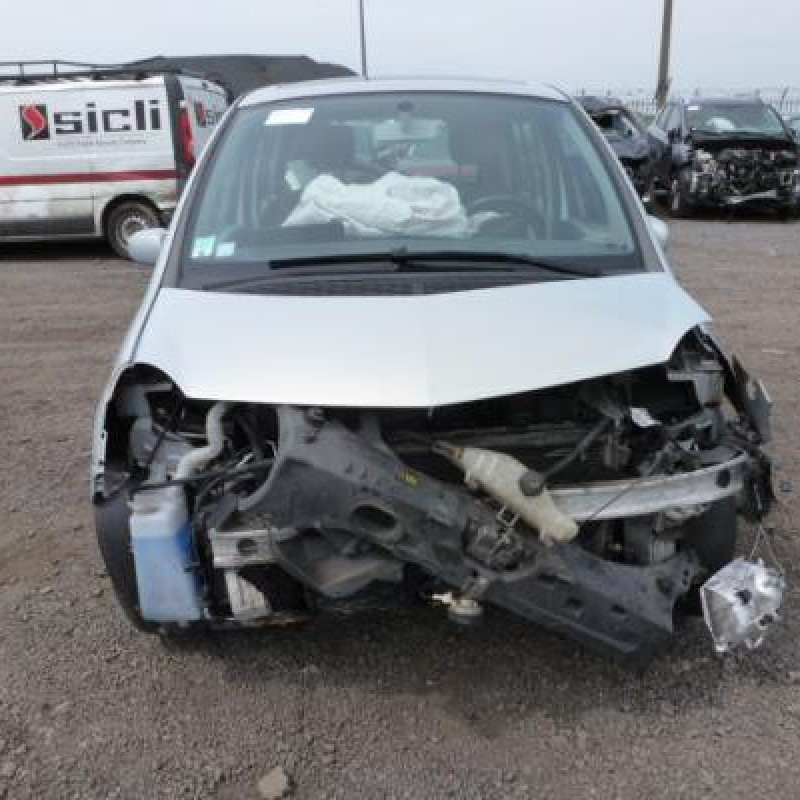 Bouton de warning RENAULT MODUS Photo n°7