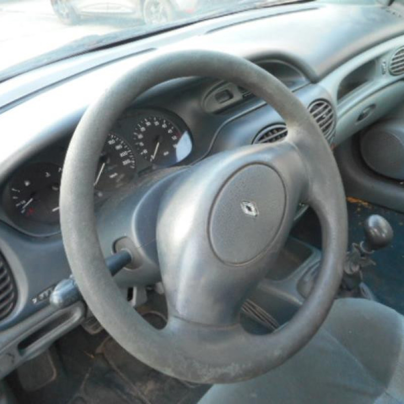 Pulseur d'air RENAULT MEGANE 1 Photo n°7