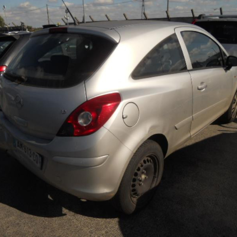 Neiman OPEL CORSA D Photo n°6