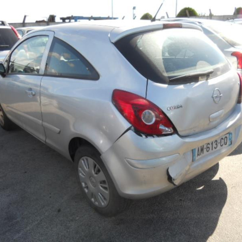 Neiman OPEL CORSA D Photo n°7