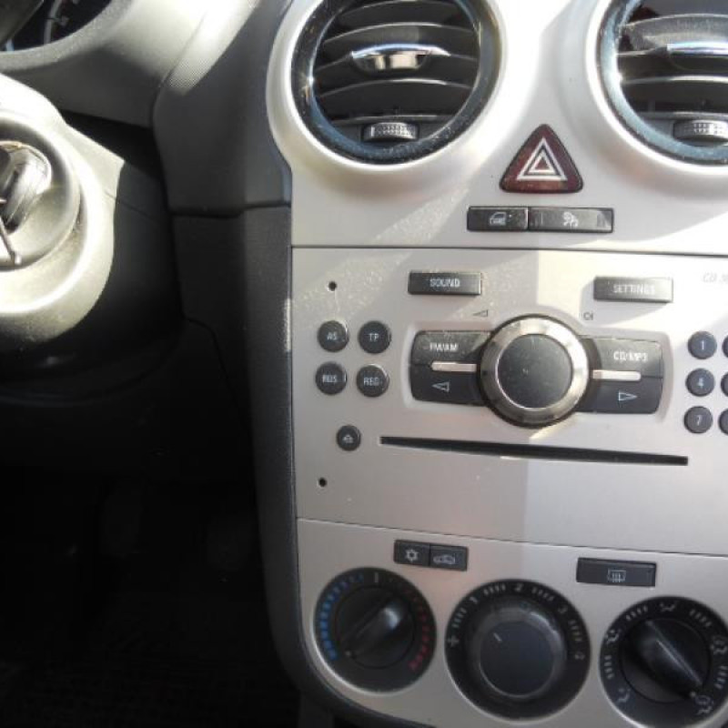Neiman OPEL CORSA D Photo n°9