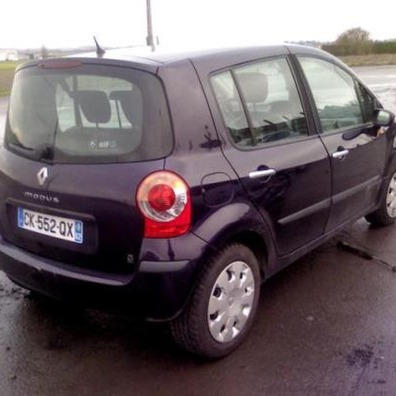 Renfort pare choc arriere (traverse) RENAULT MODUS Photo n°5