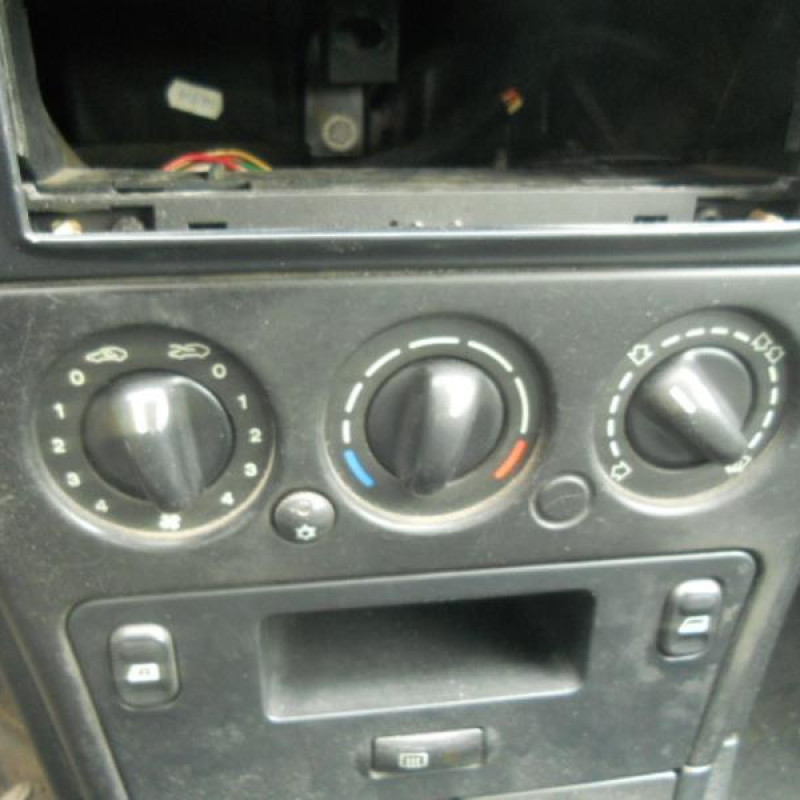 Leve vitre electrique avant droit CITROEN XSARA Photo n°8