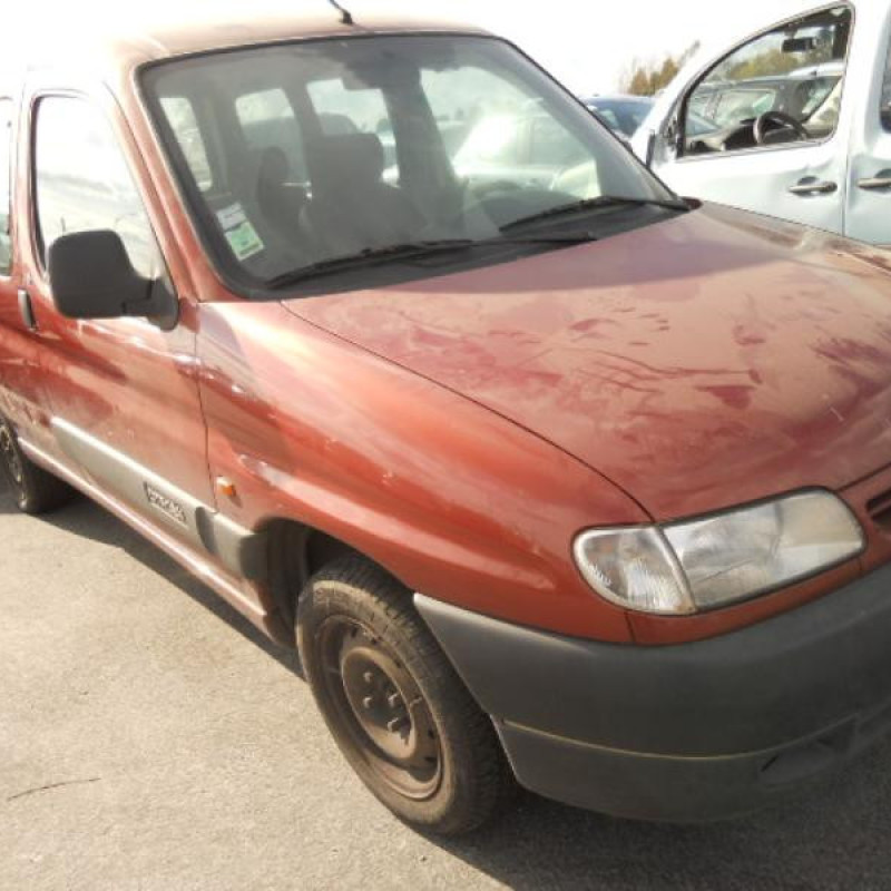 Vitre arriere gauche CITROEN BERLINGO 1 Photo n°10