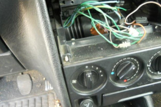 Vitre arriere gauche CITROEN BERLINGO 1