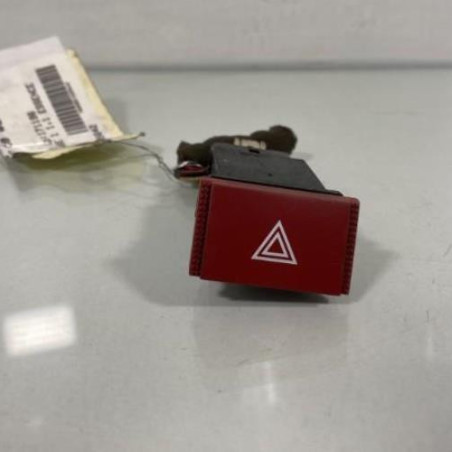 Bouton de warning HYUNDAI GETZ Photo n°1