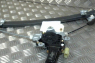 Leve vitre electrique avant gauche HYUNDAI GETZ Photo n°1