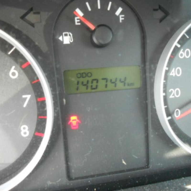 Calandre HYUNDAI GETZ Photo n°8