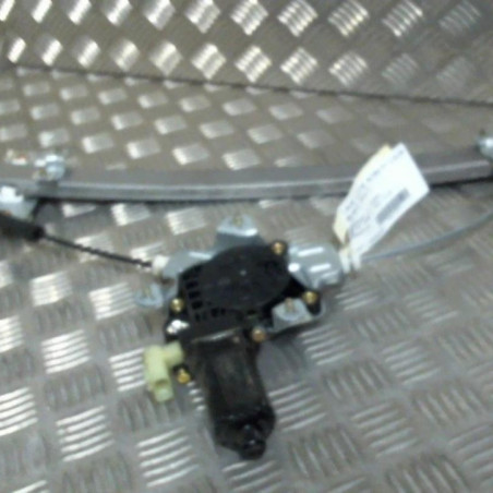 Leve vitre electrique avant droit HYUNDAI GETZ Photo n°1