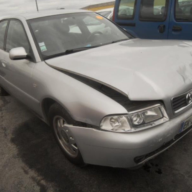 Retroviseur droit AUDI A4 1 Photo n°4