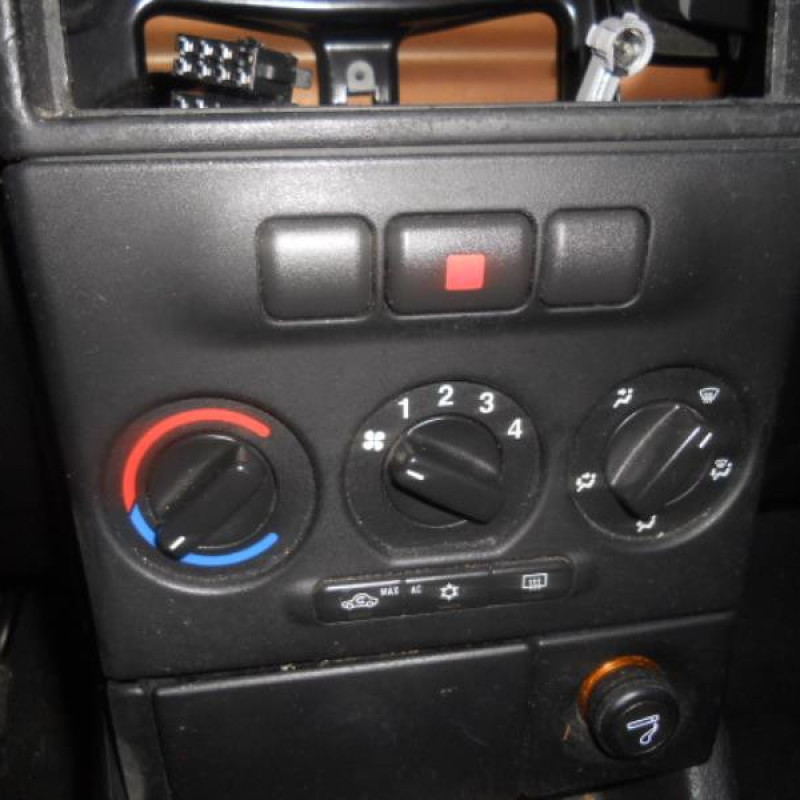 Commande chauffage OPEL ZAFIRA A Photo n°9