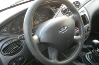 Ceinture arriere gauche FORD FOCUS 1