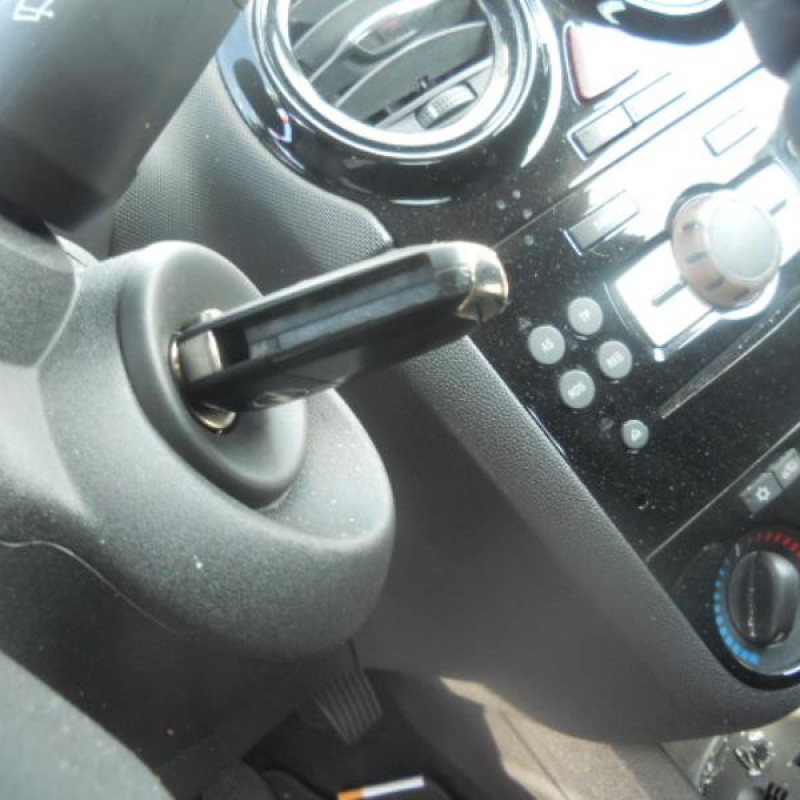 Alternateur OPEL CORSA D Photo n°9