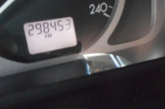 Traverse superieure RENAULT LAGUNA 2