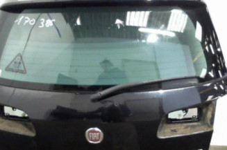Malle/Hayon arriere FIAT CROMA 2 Photo n°1