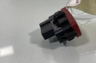 Bouton de warning FIAT CROMA 2