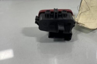 Bouton de warning FIAT CROMA 2