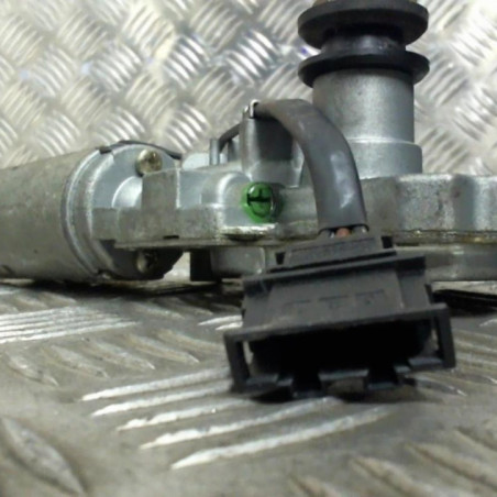 Moteur essuie glace arriere VOLKSWAGEN GOLF 3
