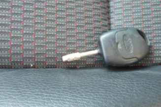 Commodo d'essuie glaces FORD FIESTA 5