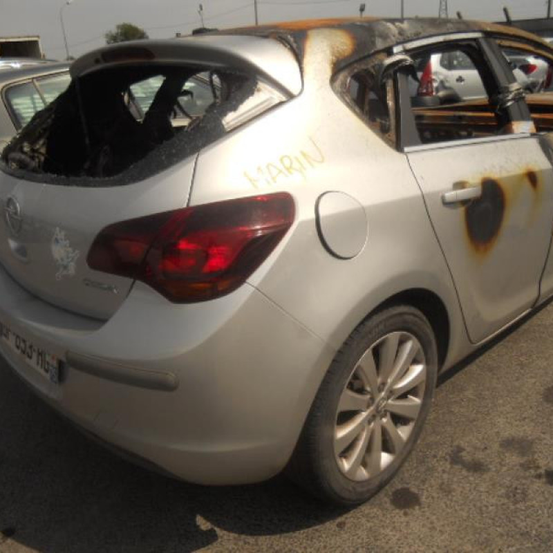 Moteur essuie glace arriere OPEL ASTRA J Photo n°5
