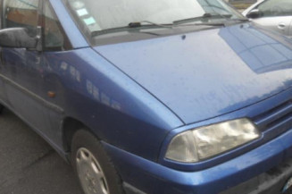 Aile avant gauche PEUGEOT 806