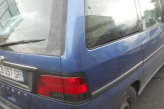 Aile avant gauche PEUGEOT 806