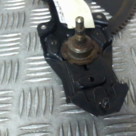 Leve vitre mecanique avant droit PEUGEOT 205