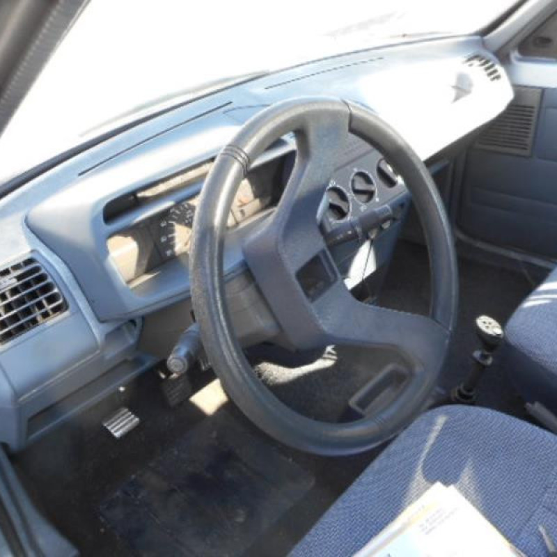 Traverse superieure PEUGEOT 205 Photo n°6